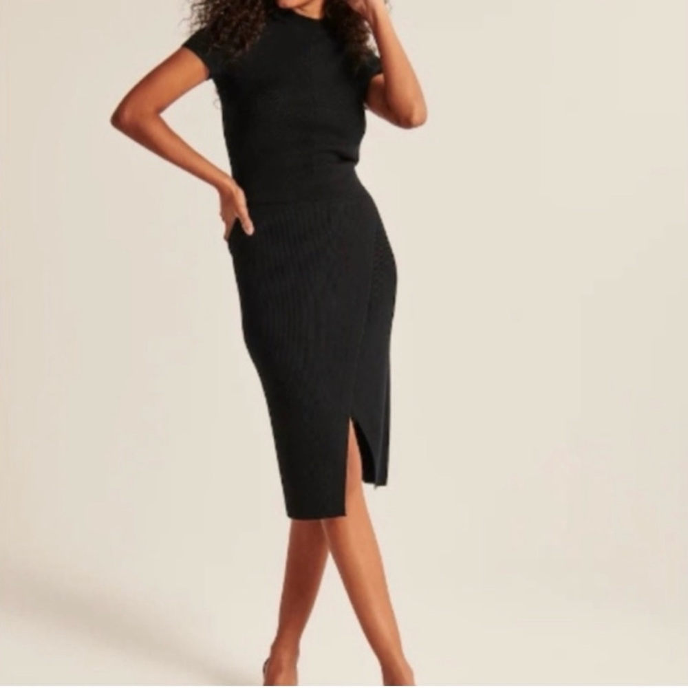 Abercrombie & Fitch Ribbed Faux Wrap Black Midi Pencil Skirt Sz Small